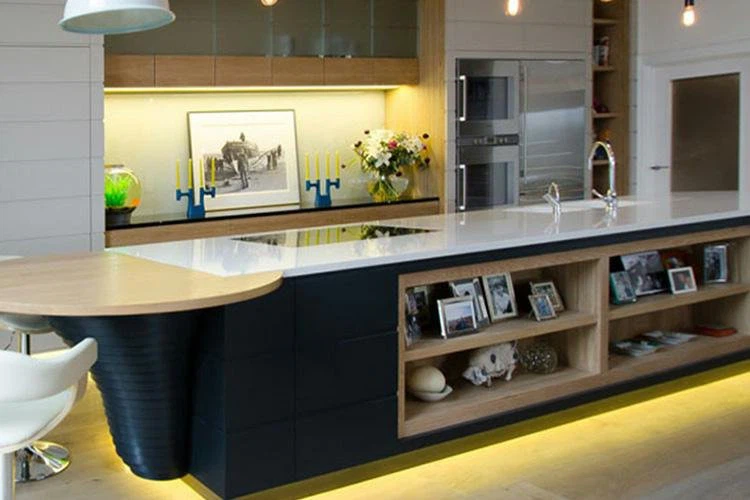 New-type-kitchen-cabinet-pvc-LED-skirting (3)_ New-type-kitchen-cabinet-pvc-LED-skirting (3)_