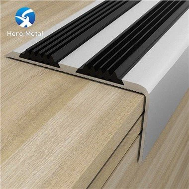 Aluminijski protuklizni vrh stepenica